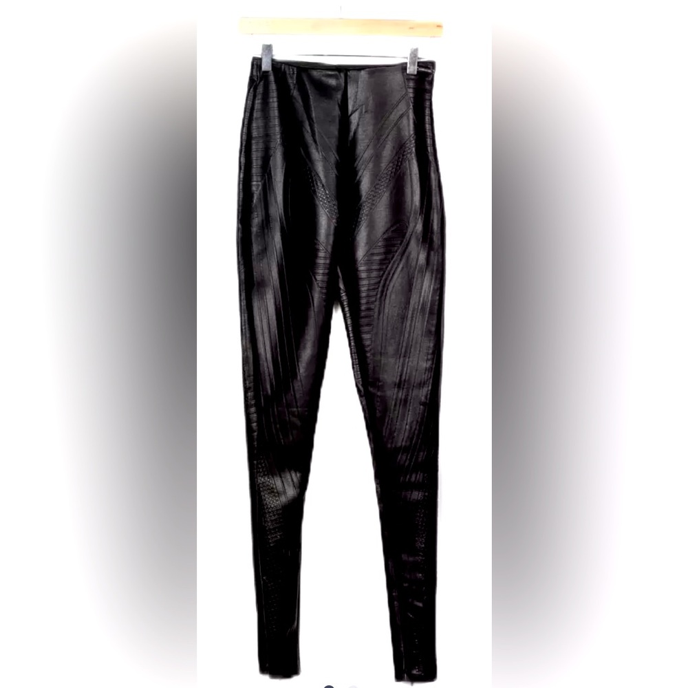 MANIERE DE VOIR leggings